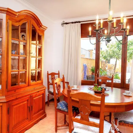 La Tilia-2 Tatil Evi *